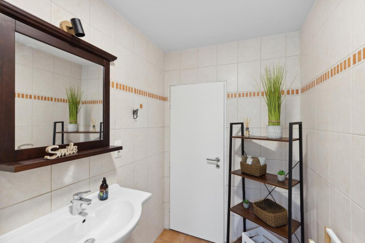 Charysma - Chillout-Loft, Wintergarten, E-Kamin, Massage-Sessel, Schlafzimmer Mit Smart-Tv, 2 Parkplaetze 哈默尔恩 外观 照片